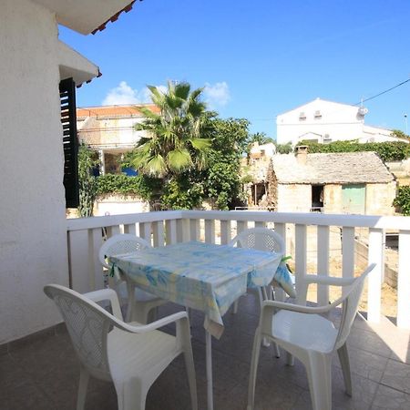 Apartments By The Sea Rukavac, Vis - 2478 روكافاك المظهر الخارجي الصورة
