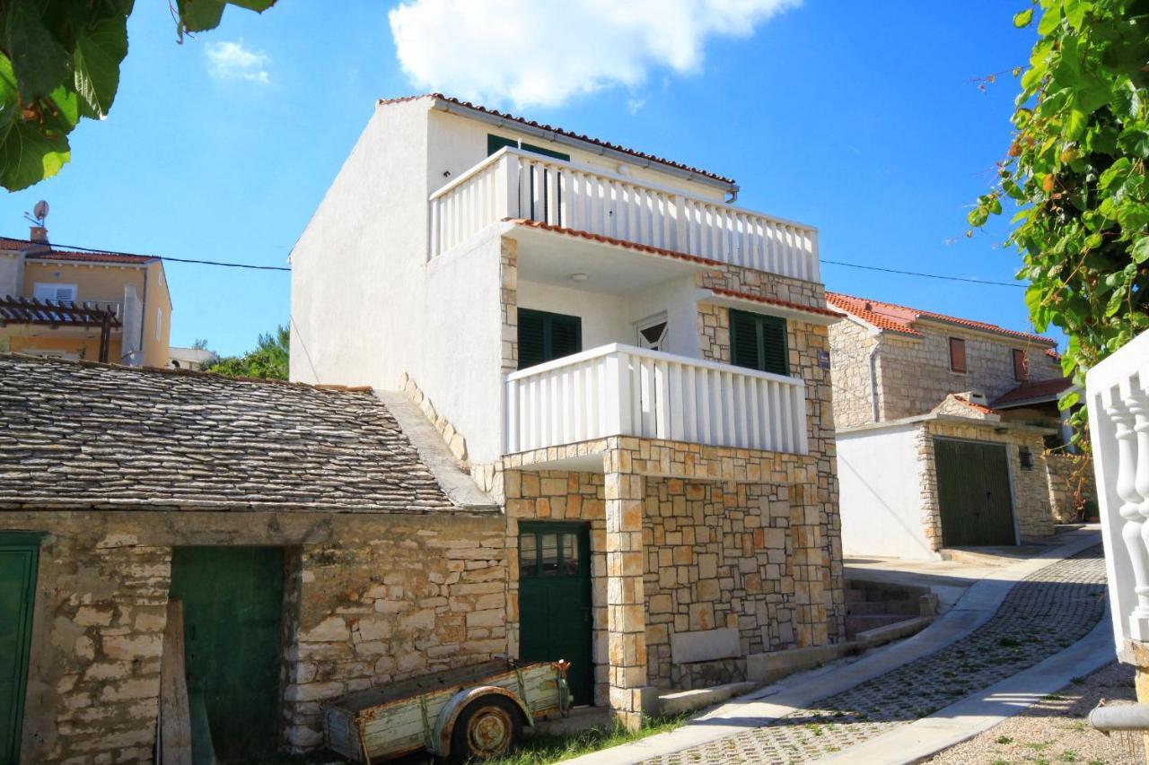 Apartments By The Sea Rukavac, Vis - 2478 روكافاك المظهر الخارجي الصورة