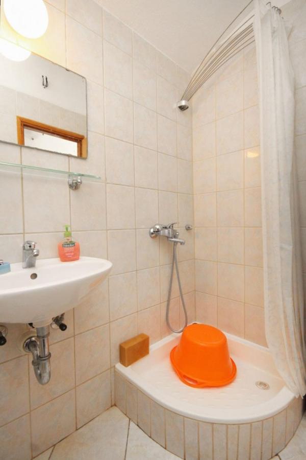 Apartments By The Sea Rukavac, Vis - 2478 روكافاك المظهر الخارجي الصورة