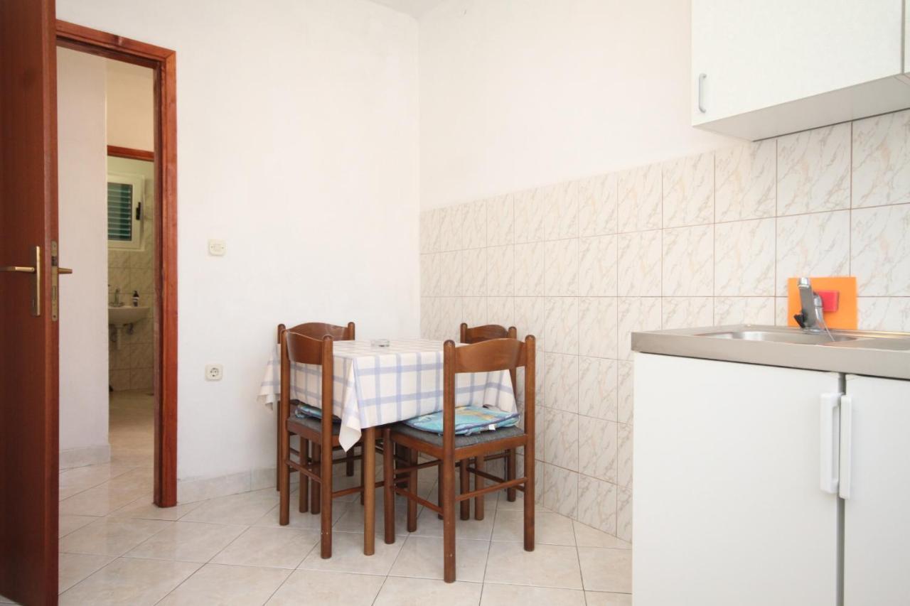 Apartments By The Sea Rukavac, Vis - 2478 روكافاك المظهر الخارجي الصورة