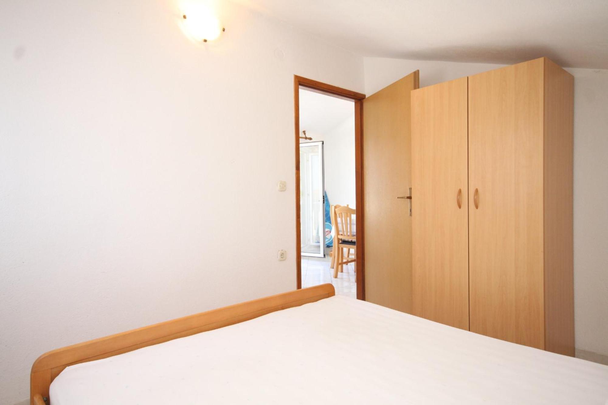 Apartments By The Sea Rukavac, Vis - 2478 روكافاك الغرفة الصورة